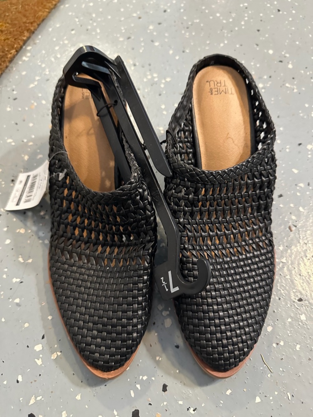 Time and Tru Black Woven Slip-On Flats